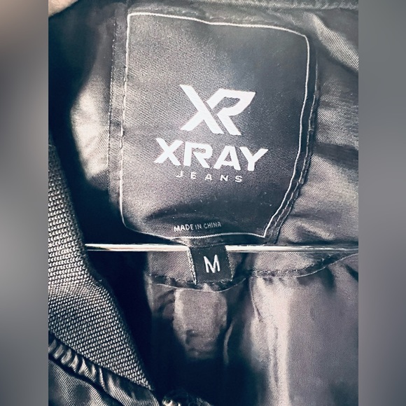 Cool Bomber Jacket With Patches - Picture 6 of 6